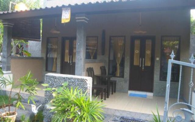 Pondok Dhevika Hotel