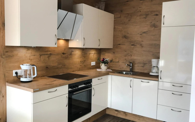 Apartment Motzenhof - Stadtnähe Salzburg - modernes Bauernhoferlebnis inklusive