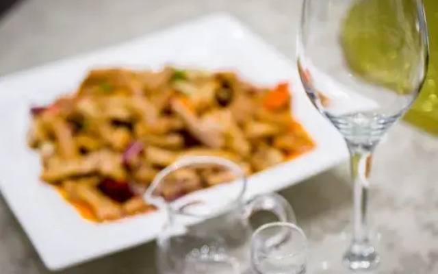 Jinshi Longmuwan Hot Spring Hotel