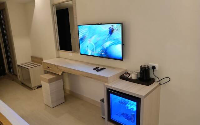 Petra Premium Hotel