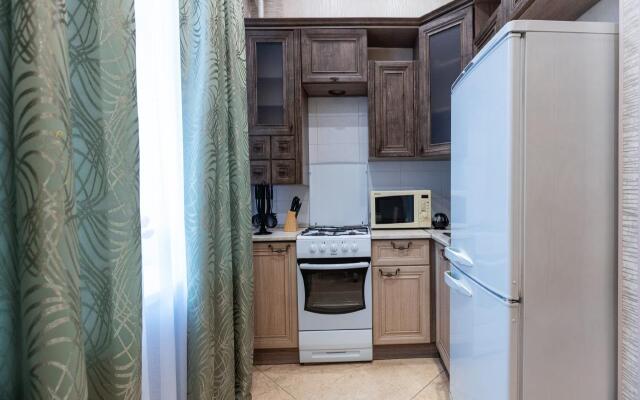 Пять звезд на улице Декабристов