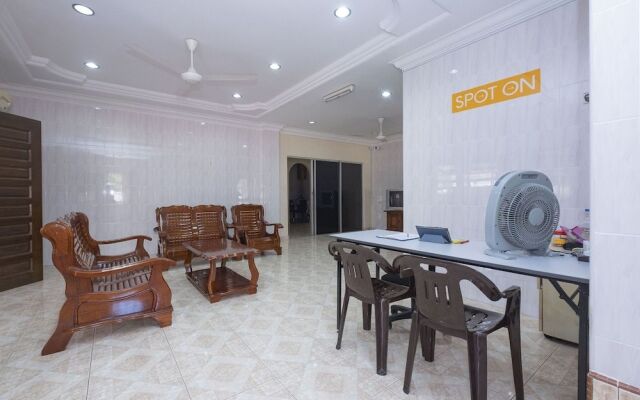 SPOT ON 89941 Rivermoon Guest House