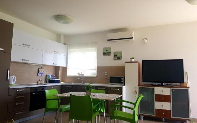 Apartment Toth - Rtina Benići