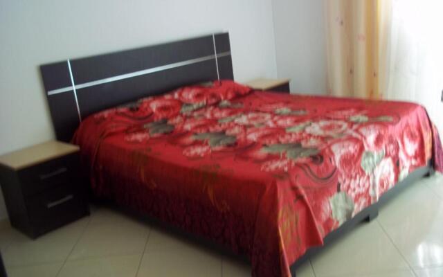 Faik Shehu Apartments