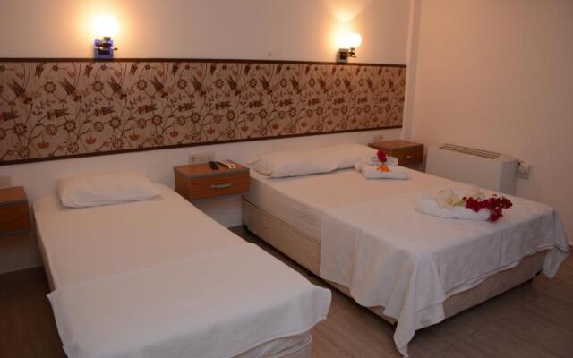 Manolya Hotel