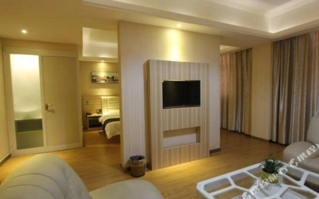 Starway Hotel (Jiaozuo Bo'ai Branch)