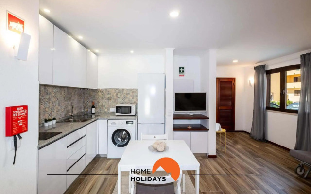 #027 Luxury Modern Studio Near OldTown,Beach with Pool