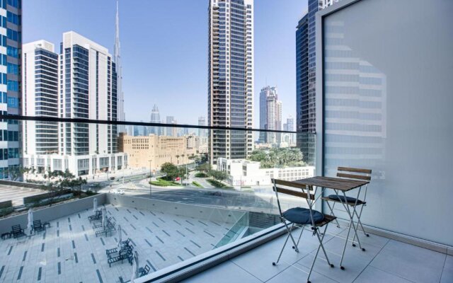 Studio apartment with Burj Khalifa view