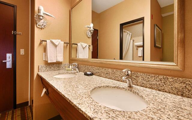 Best Western Wilsonville Inn & Suites