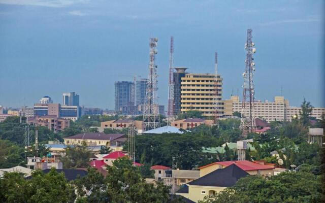 Smart 3 bed Apartment With Fast Wi-fi & 24hr Light