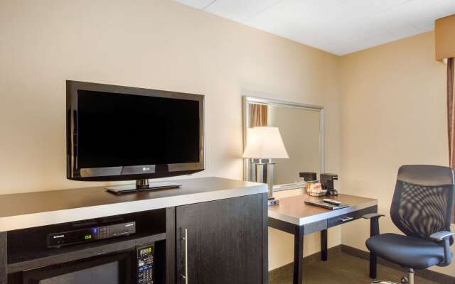 Quality Inn Ledgewood - Dover