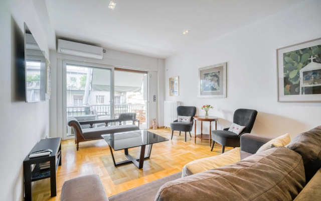 Bright Spacious Luxury Apartment in Prime Central Athens