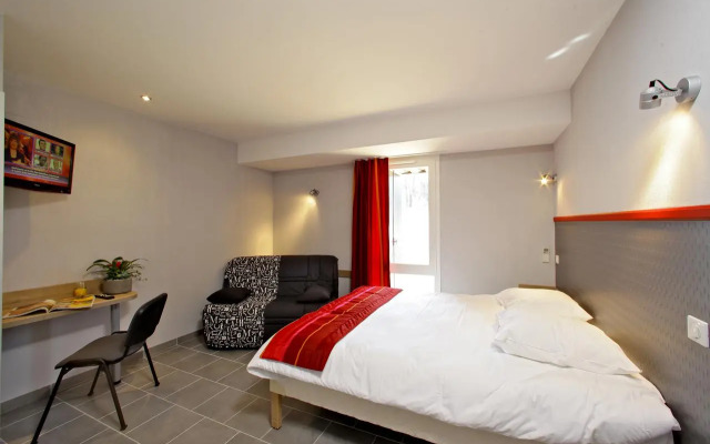 The Originals City, Hôtel Albizia