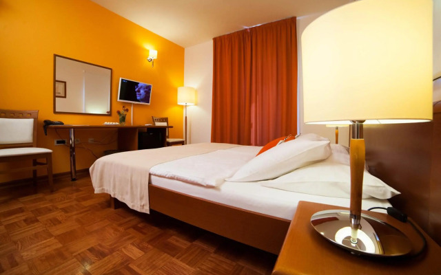 Family Resort Hotel Manora