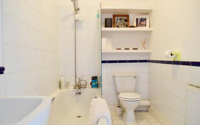 Modern 1 Bedroom Flat in Finsbury Park