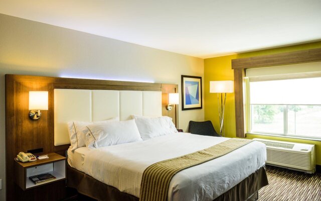 Holiday Inn Express & Suites Jamestown, an IHG Hotel