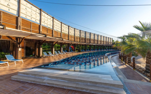 Adenya Hotel & Resort
