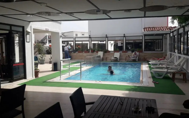 Mekhan Hotel