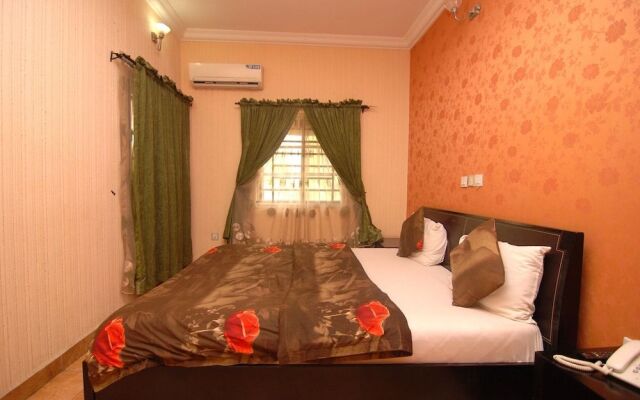 Grandville Hotel & Resort