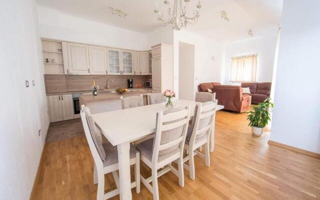 Holiday Home J&D 2