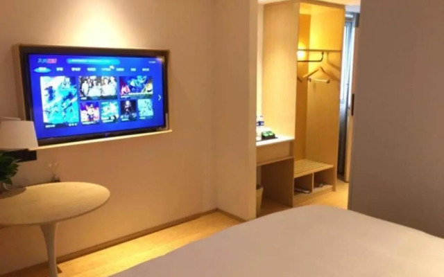 GreenTree Inn Jiangsu Lianyungang Hualian Building Business Hotel