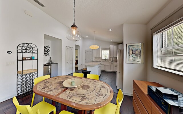 305whaya 3 Bedroom Home