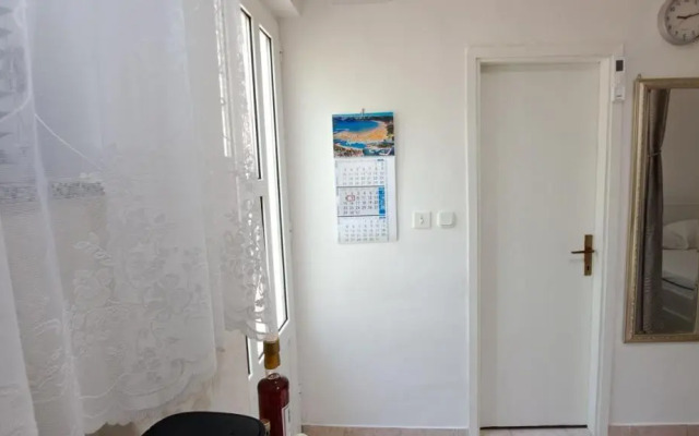 Apartmani Ana-Lora