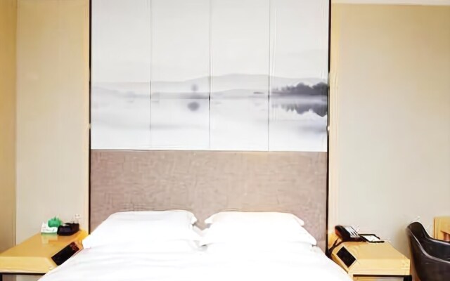Elegance Hotel