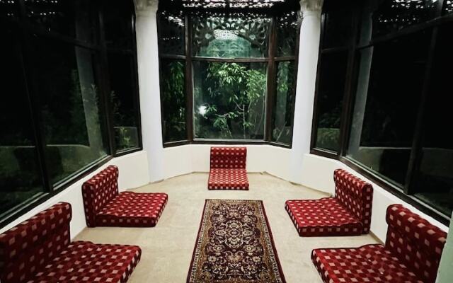 ReeLam Residency