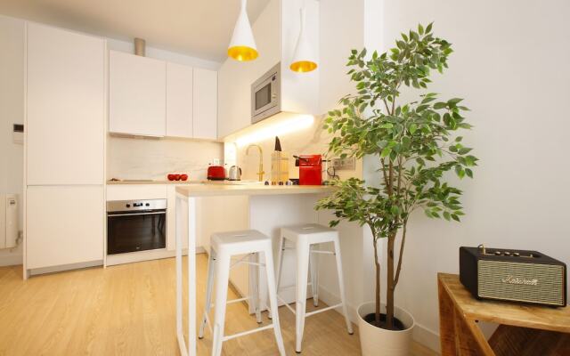 Principe Letras II by Madflats Collection