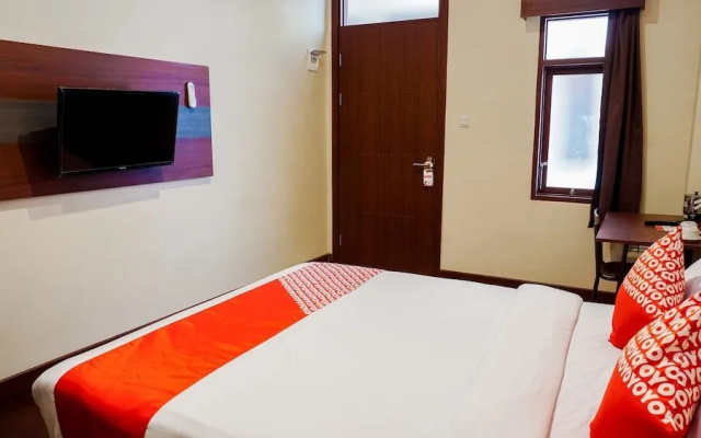 Oyo 1754 Maleo Exclusive Residence