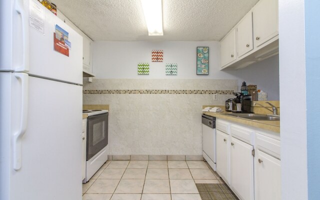 Creston House 9A by Vtrips