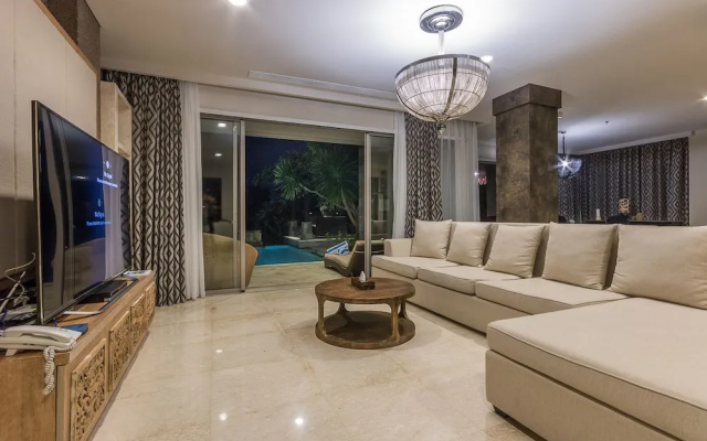 Villa Deh Simba At Ayana with Private Pool