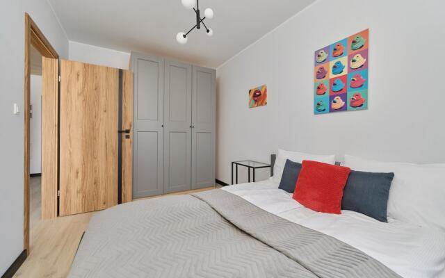 Apartments Wagrowska 12H by Renters