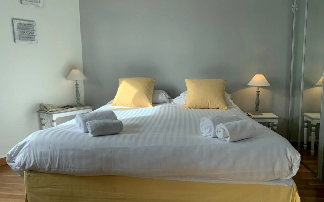 Hôtel Causse Comtal Rodez, The Originals Relais