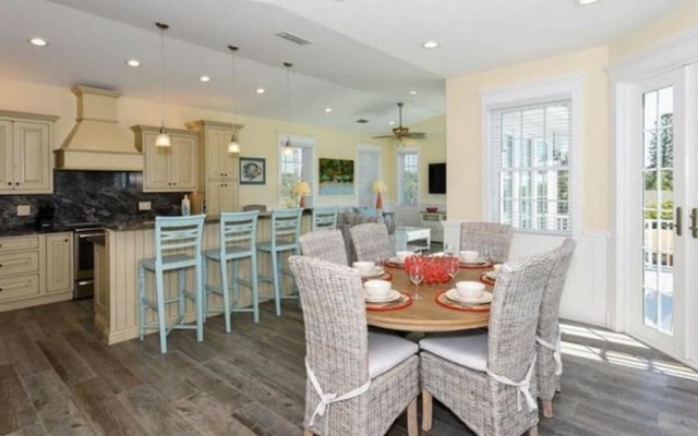 Caribbean Dream Apartment 5