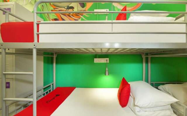 RedDoorz Hostel @ Beach Road