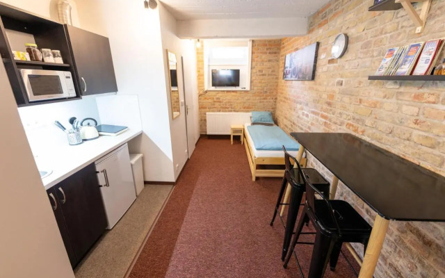 APARTMANY Plzeňská 465 Free PARKING & PS3