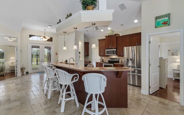 Villa Spain - Family Oasis in the Most Sought Area of Cape Coral