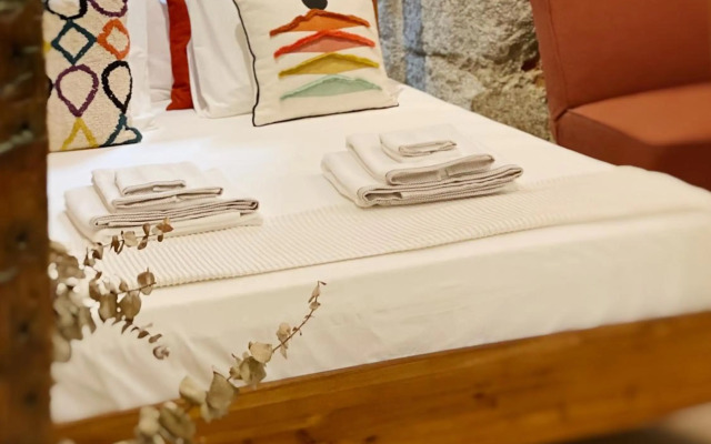 Opera Suite Carmen Studio near Royal Palace