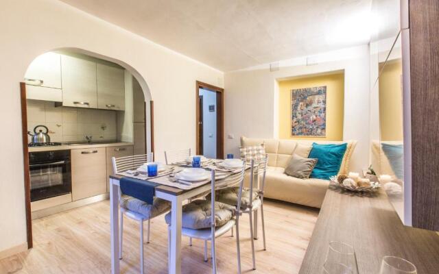 Susy Biennale Apartment - Canal View and Garden