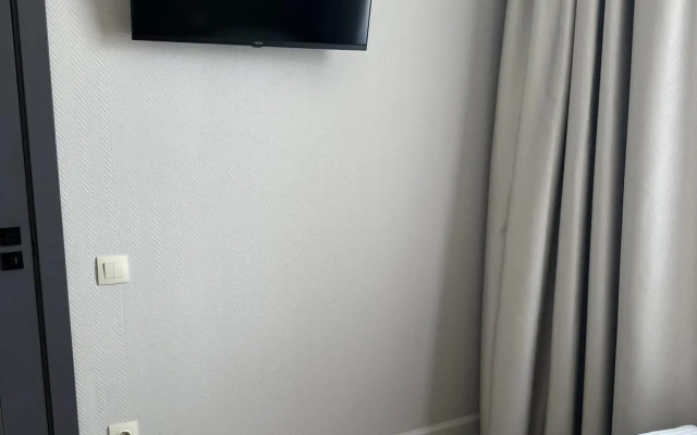 Первомайский