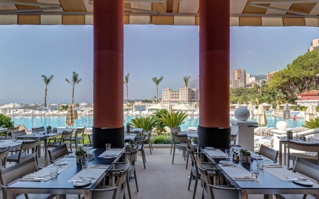 Monte Carlo Beach
