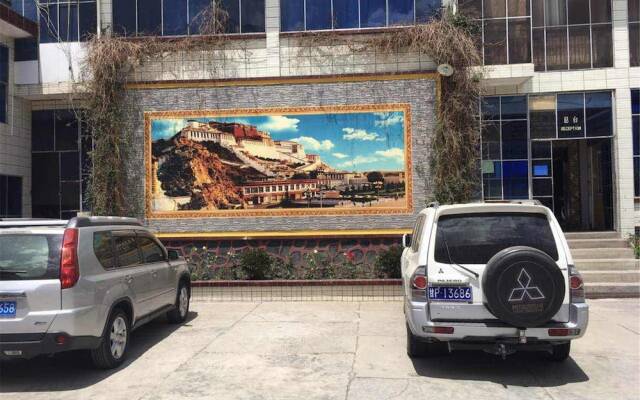 Overseas Tibetan Hotel