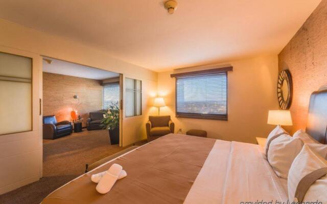 Holiday Inn Select - Guadalajara, an IHG Hotel