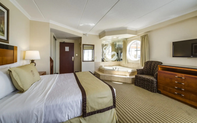 Monte Carlo Inn Barrie Suites