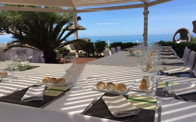 Sunshine Beach Resort