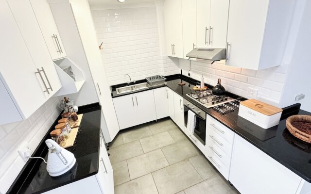 Luxury Apartment St Lucia 43 On the Bridge