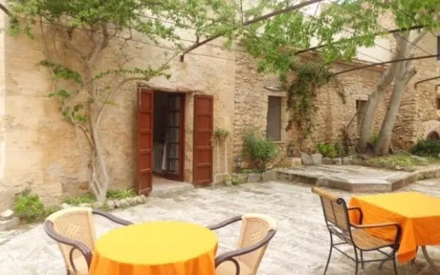 Rental Villa Son Favar