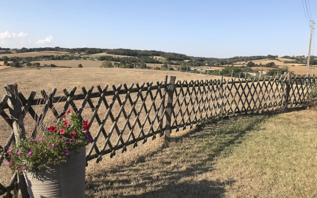 Une Pause Sur La Colline - Gîte 4 pers.